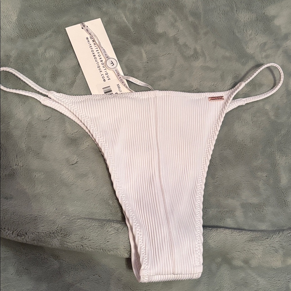 White Fox Boutique White Ribbed Bikini - Picture 9 of 11